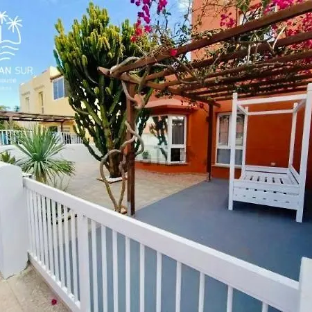 بيت للعطل The Ocean Sur House كوراليهو